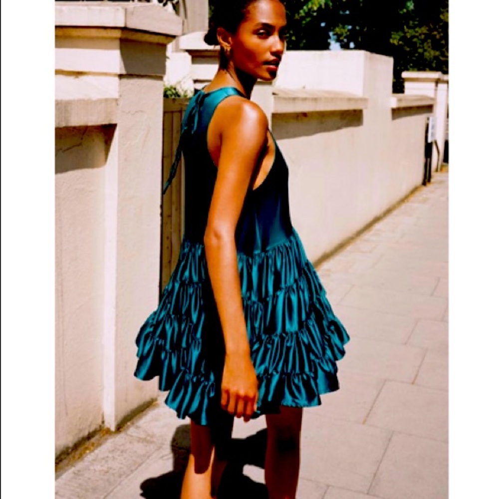 Good as new - Zara Ruffle dress
